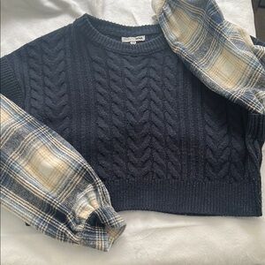 Fashion Nova women’s Navy Cable Knit Sweater